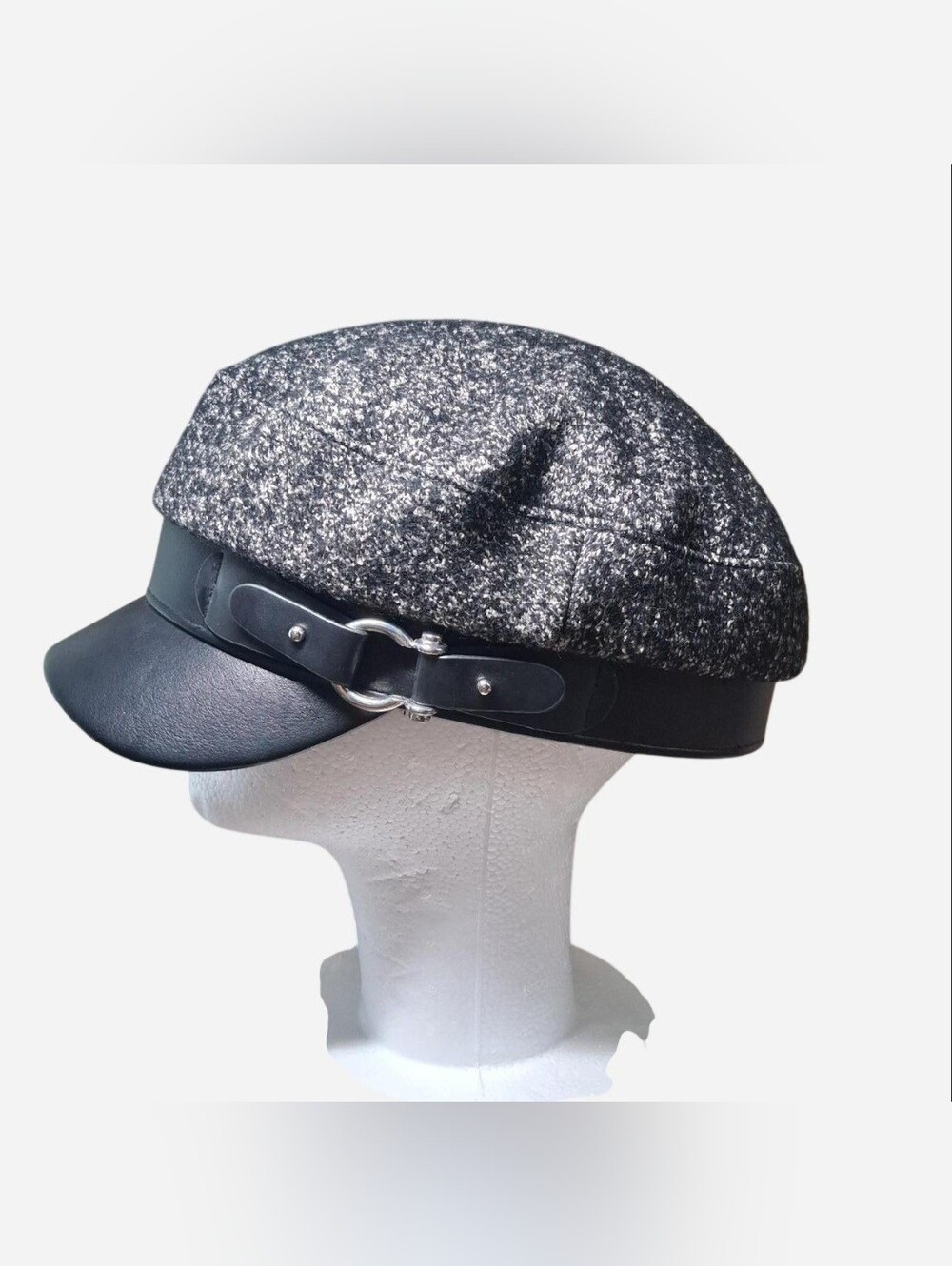 Vintage Style Steve Madden Newsboy Cap Y2K Bratz Dark Academia Brand: